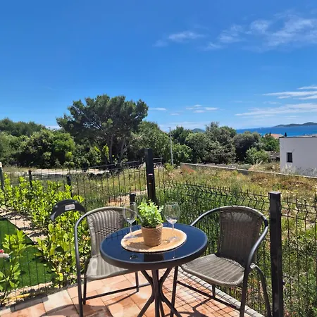 Tatil Evi Sea View Holidays - Mobilehome Pakoštane