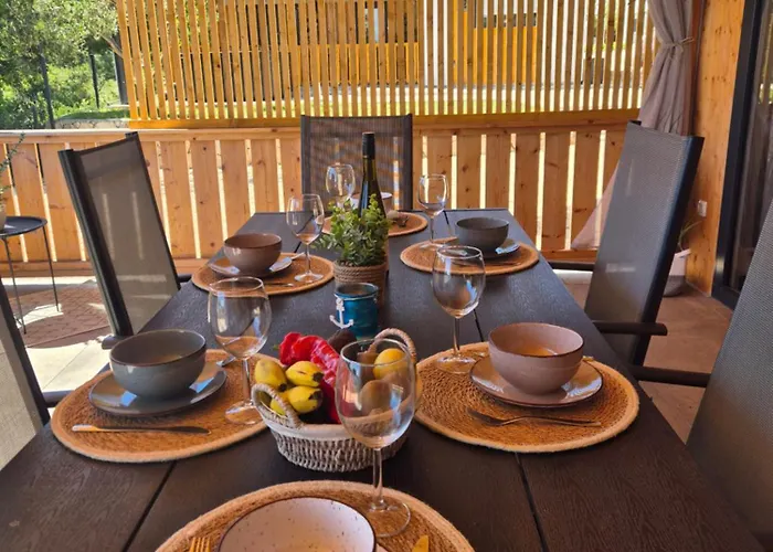 Sea View Holidays - Mobilehome 度假居 Pakoštane