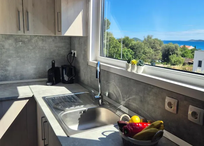 Sea View Holidays - Mobilehome Pakoštane